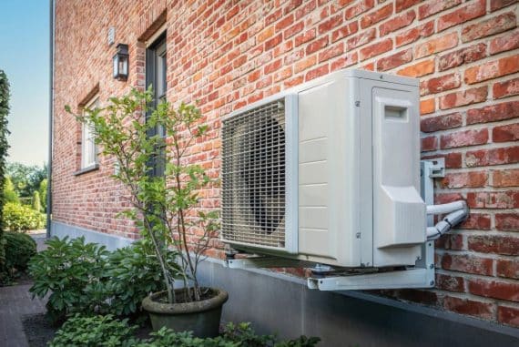 Installation d'une pompe à chaleur dans une maison